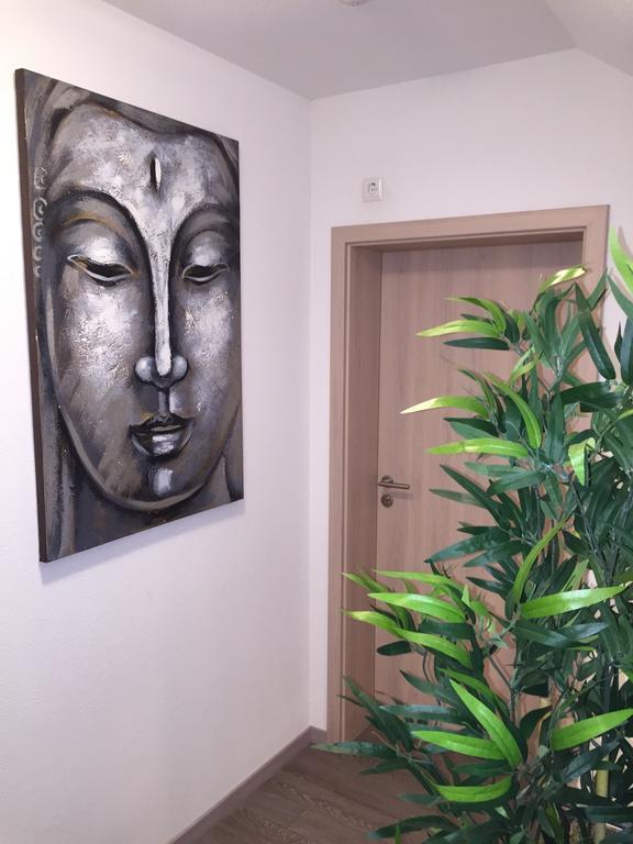 Hotel Zur Dorfschaenke Klotten Pokoj fotografie